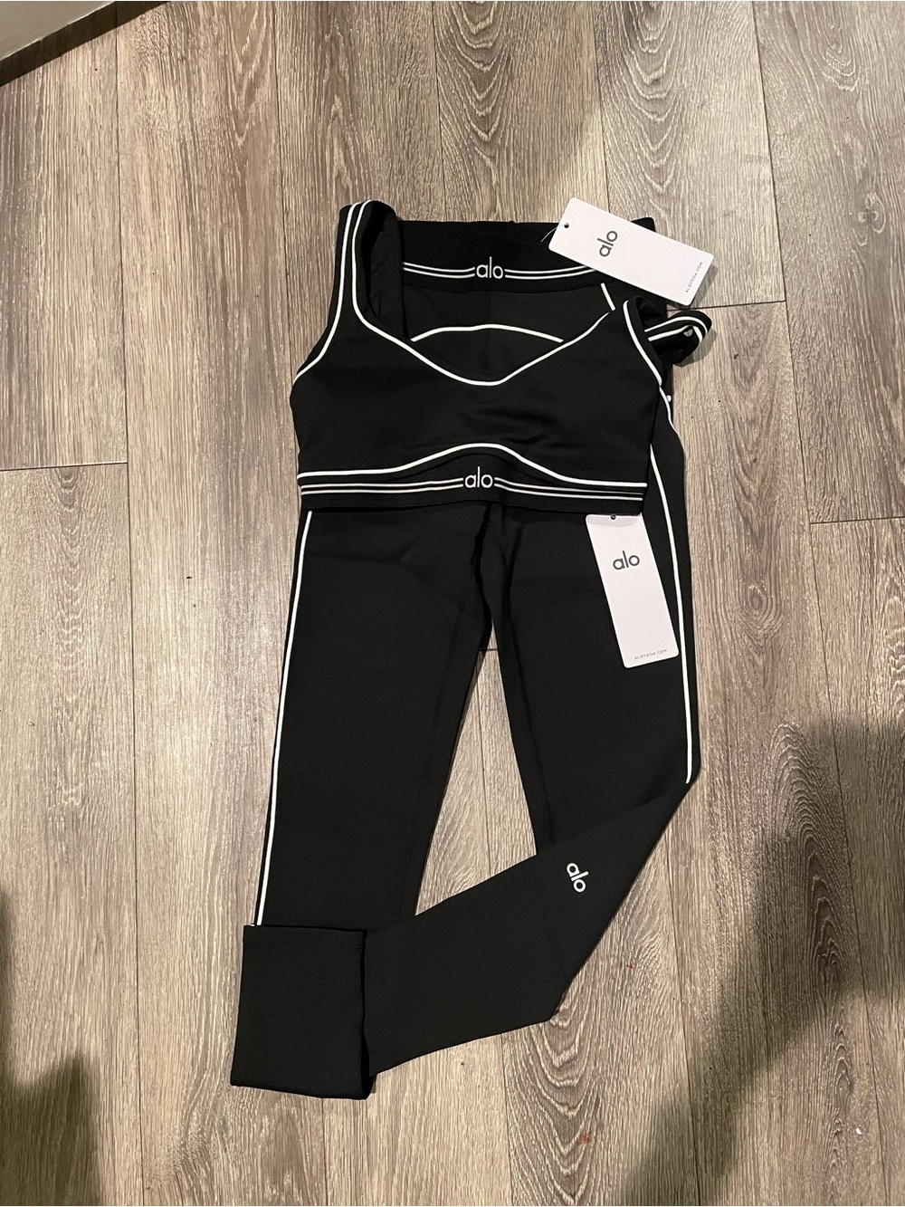 ALO Yoga Black Leggings and Sports Bra Set with White Piping